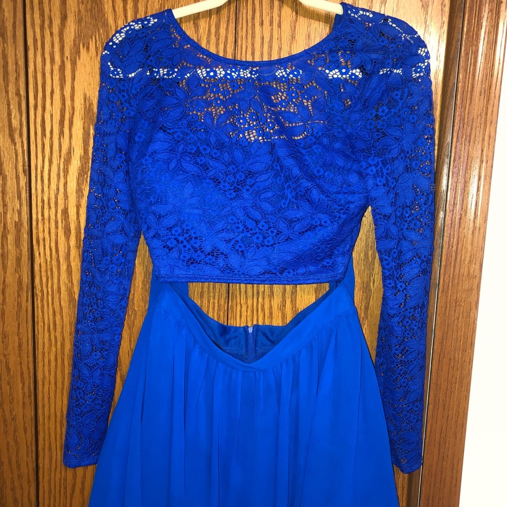 Two-Piece Long-sleeve Floral-Printed Dress (Size 5)